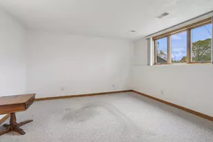 498 Ridgeway Ct, Brillion, WI 54110 - Photo 14