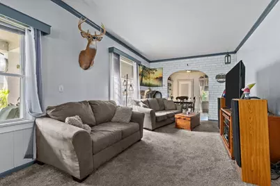 1627 Kentucky Street, Oshkosh, WI 54911 - Photo 4