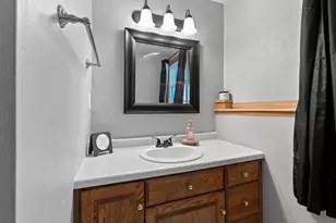 1015 Aphrodite Rd, Green Bay, WI 54311 - Photo 36