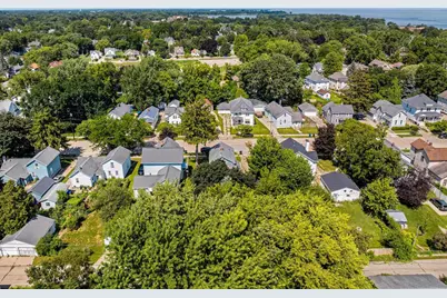 1013 Waugoo Avenue, Oshkosh, WI 54901 - Photo 8