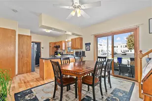 301 E Harrison St, Appleton, WI 54915 - Photo 10