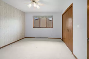 3401 N Fiesta Dr, Appleton, WI 54911 - Photo 10