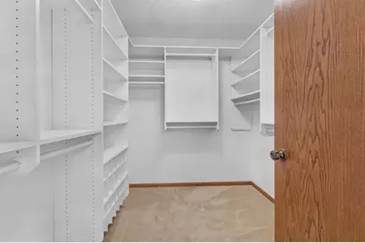 3401 N Fiesta Drive, Appleton, WI 54911 - Photo 6