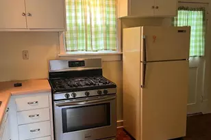 23 E Nevada Ave, Oshkosh, WI 54901 - Photo 8