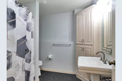 2753 Summerset Circle, Suamico, WI 54173 - Photo 32