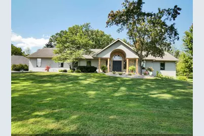 2753 Summerset Circle, Suamico, WI 54173 - Photo 1