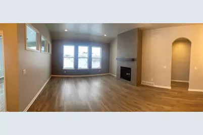 2426 Orion Circle, Green Bay, WI 54311 - Photo 4