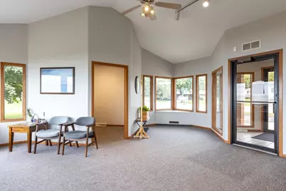 1650 S Main Street, Oshkosh, WI 54902 - Photo 2