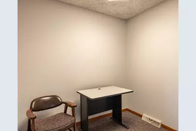 1650 S Main Street, Oshkosh, WI 54902 - Photo 6