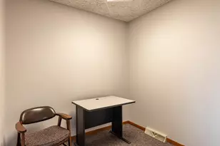 1650 S Main St, Oshkosh, WI 54902 - Photo 6