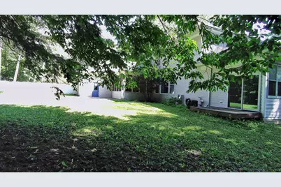 2055 S Tanager Lane, Suamico, WI 54313 - Photo 58