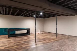 2055 S Tanager Ln, Suamico, WI 54313 - Photo 46