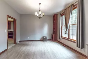 2055 S Tanager Ln, Suamico, WI 54313 - Photo 10