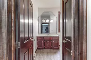 2055 S Tanager Ln, Suamico, WI 54313 - Photo 30