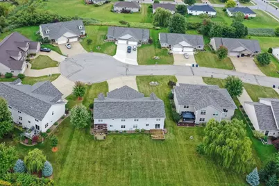 3980 N Parker Way, De Pere, WI 54115 - Photo 36