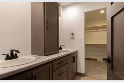 3715 Westpoint Road, Suamico, WI 54313 - Photo 12