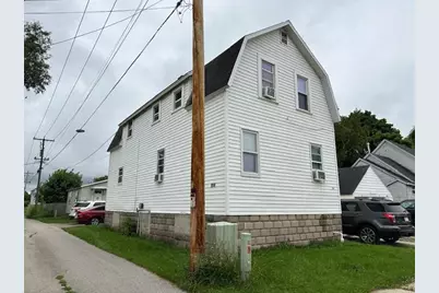 914 N Van Buren Street, Green Bay, WI 54302 - Photo 1