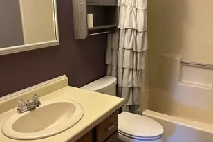 985 Babcock St, Neenah, WI 54956 - Photo 14