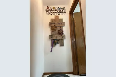 985 Babcock Street #7, Neenah, WI 54956 - Photo 2