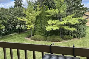 985 Babcock St, Neenah, WI 54956 - Photo 10