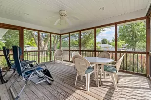 132 Oak Ct, Berlin, WI 54923 - Photo 8