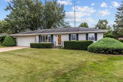 132 Oak Court, Berlin, WI 54923 - Photo 1