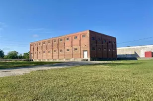 260 W Stroud St, Randolph, WI 53956 - Photo 1