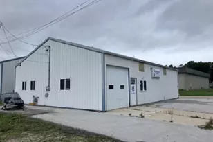 1801 Roosevelt Ave, New Holstein, WI 53061 - Photo 1