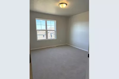 N9315 Gemstone Court, Appleton, WI 54915 - Photo 10