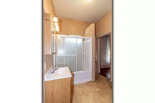 211 E Wolf River Ave, New London, WI 54961 - Photo 24