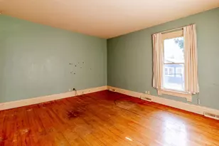 211 E Wolf River Ave, New London, WI 54961 - Photo 12