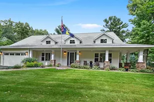 8916 N Shore Dr, Amherst Jct, WI 54407 - Photo 2