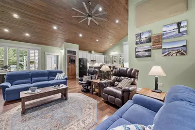 8916 North Shore Drive, Amherst Jct, WI 54407 - Photo 14