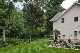 8916 N Shore Dr, Amherst Jct, WI 54407 - Photo 70