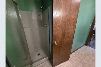 925 E Ridlington Avenue, Shawano, WI 54166 - Photo 6