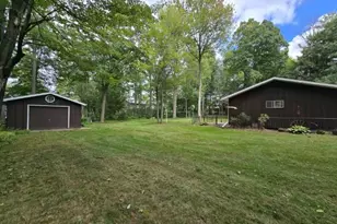 925 E Ridlington Ave, Shawano, WI 54166 - Photo 28