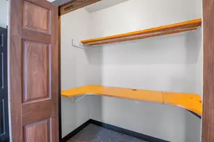 828 Mather St, Green Bay, WI 54303 - Photo 10