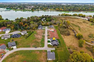 393 Farmhouse Ln, Combined Locks, WI 54113 - Photo 48