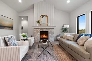 393 Farmhouse Ln, Combined Locks, WI 54113 - Photo 14