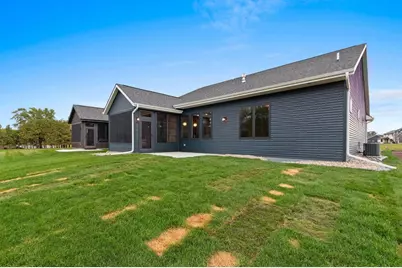 393 Farmhouse Lane, Combined Locks, WI 54113 - Photo 40