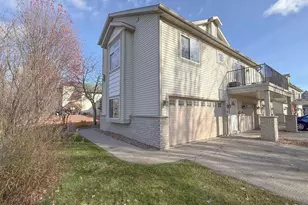 1007 Mallard Way, Marinette, WI 54143 - Photo 2