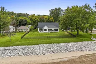 1751 E Shore Cir, Green Bay, WI 54302 - Photo 78