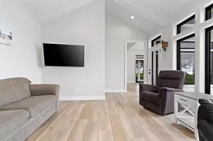 1751 E Shore Cir, Green Bay, WI 54302 - Photo 46