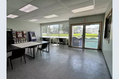 337 Fond Du Lac Avenue, Fond du Lac, WI 54935 - Photo 2