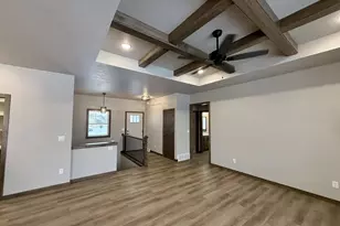 3811 Cooper Ct, Green Bay, WI 54313 - Photo 6