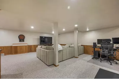 737 Desplaine Road, De Pere, WI 54115 - Photo 32