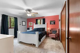 2439 W Point Rd, Green Bay, WI 54304 - Photo 38