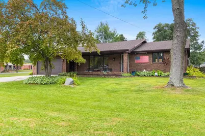 2439 West Point Road, Green Bay, WI 54304 - Photo 4