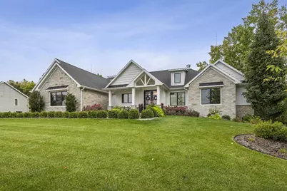 1634 Trinity Ridge Circle, De Pere, WI 54115 - Photo 2