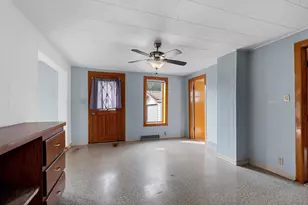 285 Division St, Algoma, WI 54201 - Photo 8